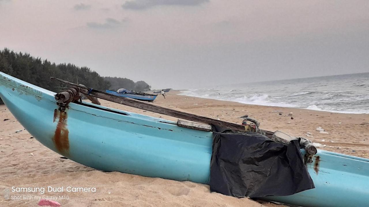 Dero Beach Holiday Home Batticaloa Exterior foto